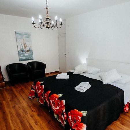 Double And Single S Apartments ซาดาร์ ภายนอก รูปภาพ